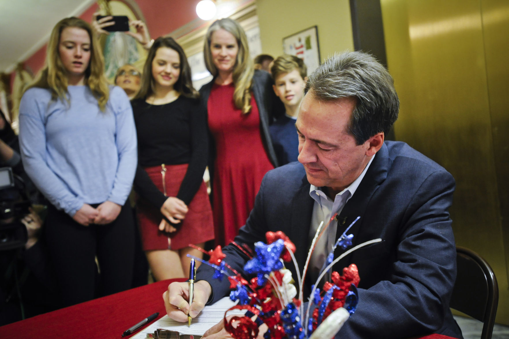 Gov. Steve Bullock files to run for U.S. Senate